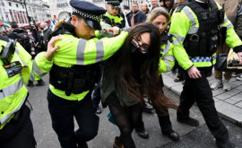 Mai mulți participanții la un protest propalestinian din Londra au fost arestați