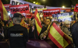 В Испании полиция применила газ против протестующих в Мадриде
