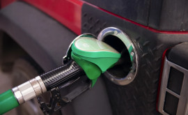Motorina în Moldova se ieftinește iar benzina se scumpește
