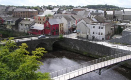 Un sunet misterios îi ține în alertă pe locuitorii unui oraș din Irlanda