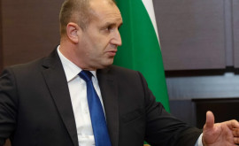 Președintele bulgar se opune prin veto unui acord de furnizare de transportoare blindate de trupe pentru Ucraina