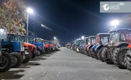 Тракторы покидают центр Кишинева но протест продолжится в других формах