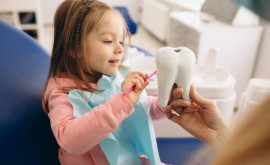 Copiii din șase localități vor beneficia de servicii stomatologice gratuite