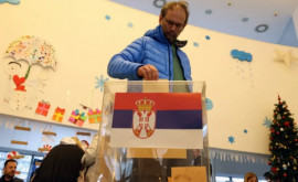Opoziția sîrbă cere realegeri la Belgrad