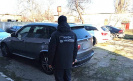 O mașină furată din Italia a fost găsită pe teritoriul Republicii Moldova