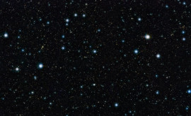 Brad de Crăciun în spațiu Telescopul NASA a publicat o imagine cu roiului stelar Fulg de nea