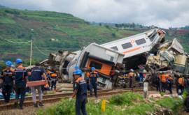 В Индонезии столкнулись два поезда есть пострадавшие и погибшие