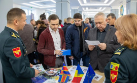 Первая ярмарка вакансий в правительстве Молдовы