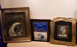Două tablouri furate opere de artă descoperite întrun subsol 