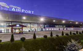 На таможне кишиневского аэропорта у пассажира изъят поддельный документ