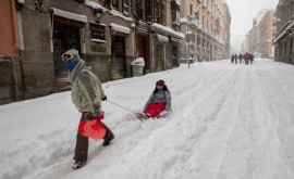Iarna aspră face ravagii în sudul Europei