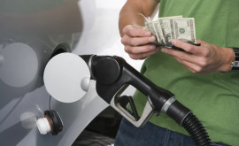 Цены на топливо в Молдове всё выше и выше