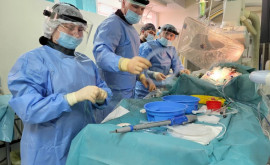 Operații miniinvazive efectuate cu succes de medicii spitalului Timofei Moșneaga 