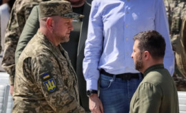 Украина уведомила США о решении уволить Залужного
