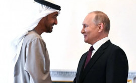 Владимир Путин поговорил с президентом ОАЭ