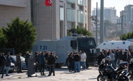 Теракт в здании суда в Стамбуле есть погибшие и раненые 