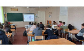 Явление буллинга в школах обсудили в Комратском территориальном информационном бюро парламента