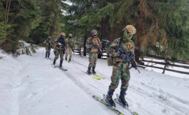 Солдаты Национальной армии тренируются вместе с румынскими военнослужащими