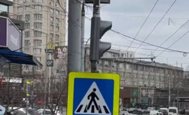 Un nou semafor pietonal a fost instalat pe o stradă din sectorul Rîșcani al capitalei