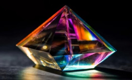 Oamenii de știință au prezis existența unui superdiamant cu proprietăți unice