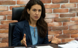 Олеся Стамате прокомментировала скандал вокруг председателя Комиссии по преветтингу