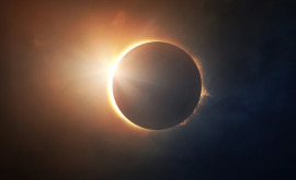 În timpul eclipsei vor putea fi observate explozii pe Soare
