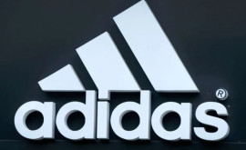 Adidas попал в скандал с новой формой Германии
