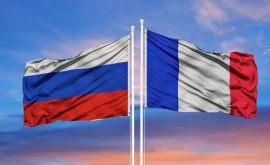 Министры обороны Франции и России провели телефонный разговор