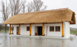 В одном из сел Кагульского района построили традиционный молдавский типовой дом