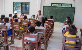 На Филиппинах закрыли школы В чём причина