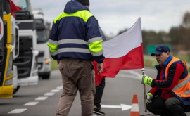 Protestatarii polonezi vor permite parțial trecerea camioanelor