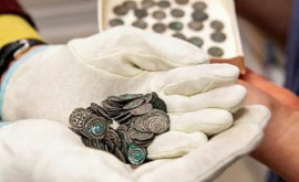 Tezaur de monede antice vechi de o mie de ani descoperit pe o insulă îndepărtată