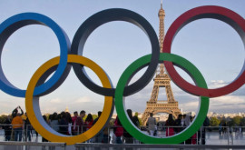Гигантские олимпийские кольца будут установлены на Эйфелевой башне 