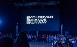 Volvo EX30 aduce eleganță și sustenabilitate în cadrul evenimentului Moldovan Brands Runway SS24