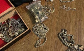 Percheziții întrun dosar de contrabandă cu obiecte din metale prețioase în valoare de peste 15 milioane lei