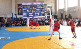  Более 200 спортсменов приняли участие в чемпионате Молдовы по самбо