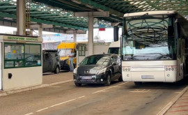 Autobuzele din Ucraina vor traversa frontiera cu Moldova conform înregistrării