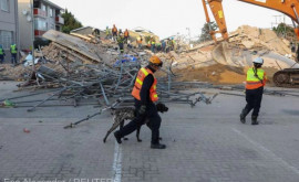 Южная Африка десятки людей оказались в смертельной ловушке в результате обрушения здания