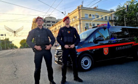 Sute de carabinieri au avut grijă de menținerea și asigurarea ordinii publice