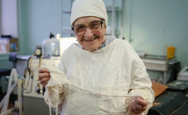 Chirurg la 88 de ani Povestea impresionantă a unei femei din Rusia FOTO