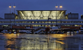 Аэропорт Гамбурга на час закрыли изза странного запаха