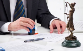 A intrat în vigoare noua lege cu privire la organizarea activităţii notarilor