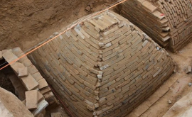 Descoperire arheologică uluitoare Piramidă găsită în China FOTO