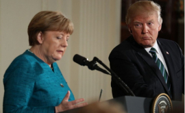 Почему Трамп отказался пожимать руку Меркель ВИДЕО