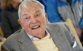 Cel mai bătrîn miliardar din lume a murit
