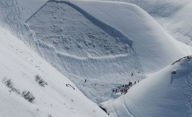 На горнолыжном курорте в Японии сошла лавина есть жертвы
