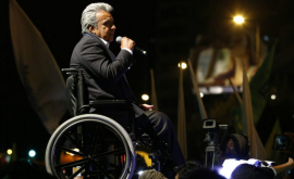 Новый президент Эквадора продвигает смехотерапию