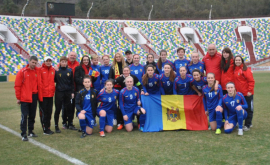 Молдавские футболистки готовятся к борьбе с фаворитами