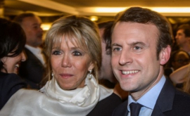  Utilizatorii rețelelor de socializare interesați de soția lui Macron 
