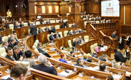 O fracțiune ar putea să dispară din Parlamentul Moldovei